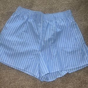 Stripped Shorts